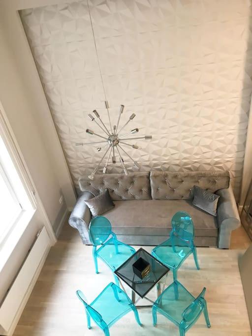 Stylish Apartment Near The River Budapest Bagian luar foto