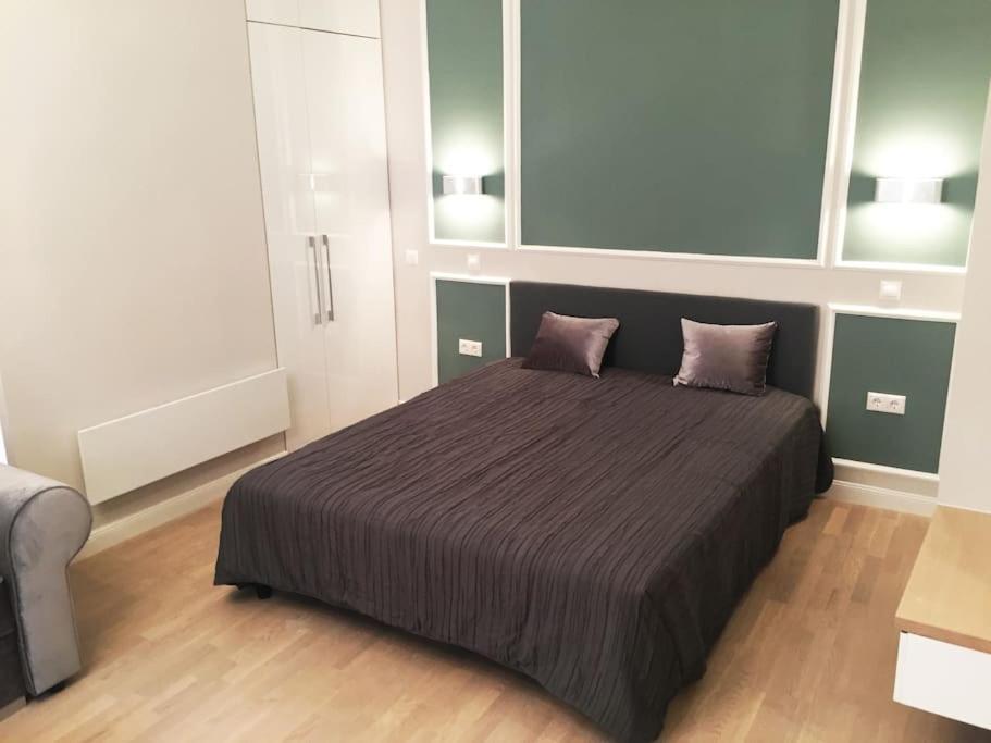 Stylish Apartment Near The River Budapest Bagian luar foto