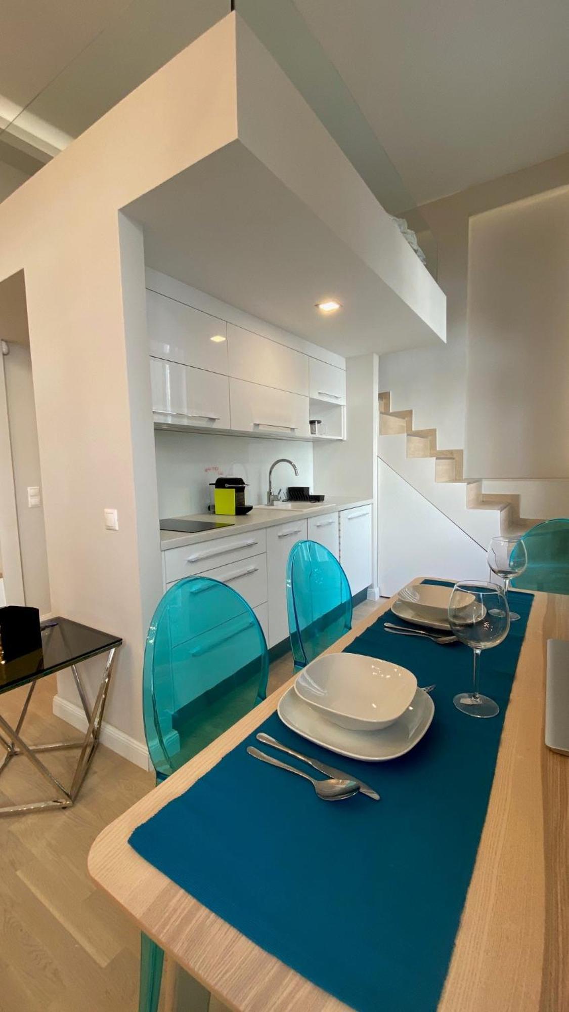 Stylish Apartment Near The River Budapest Bagian luar foto